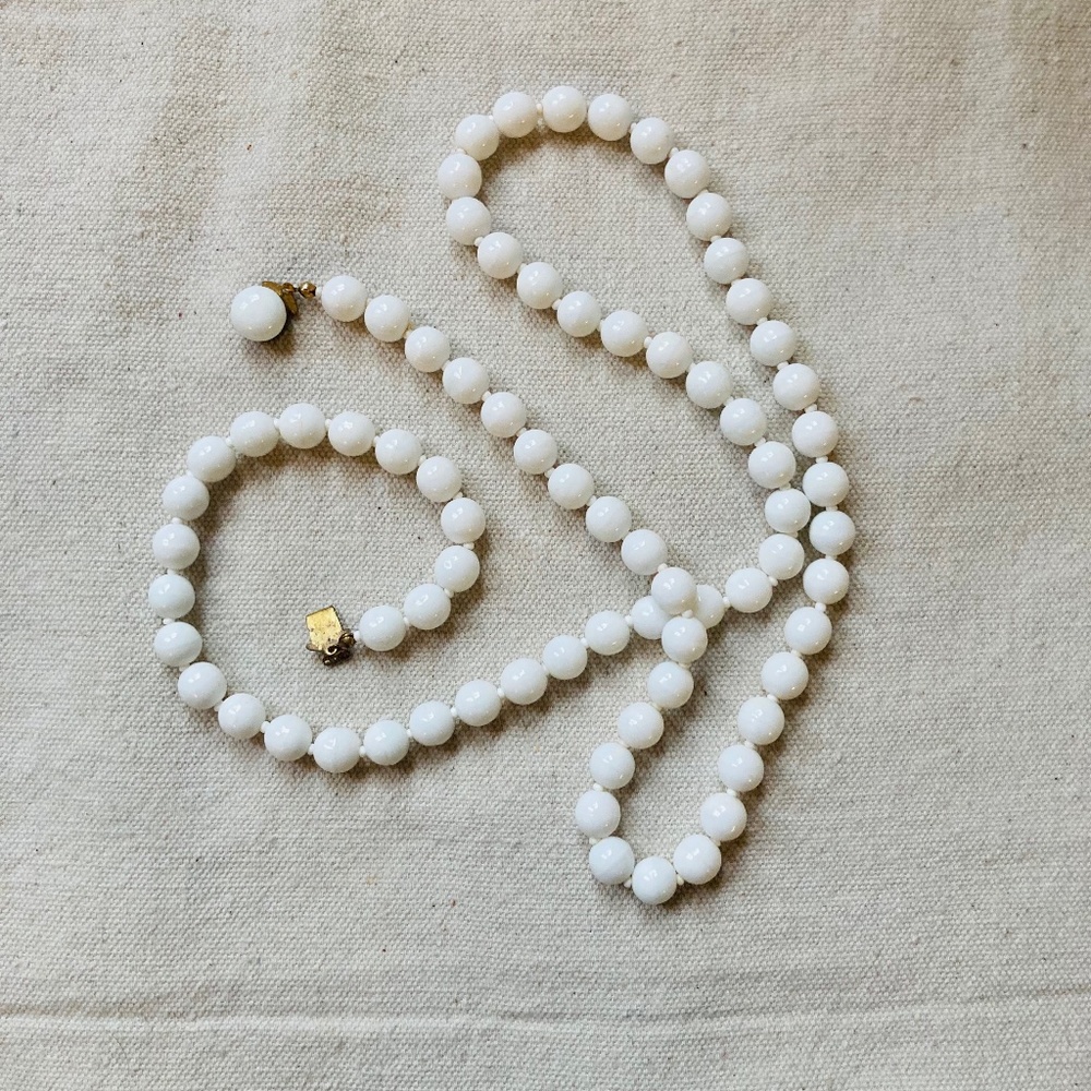Vintage Long White Milk Glass Bead Necklace Chanel Style Minimalist 32”